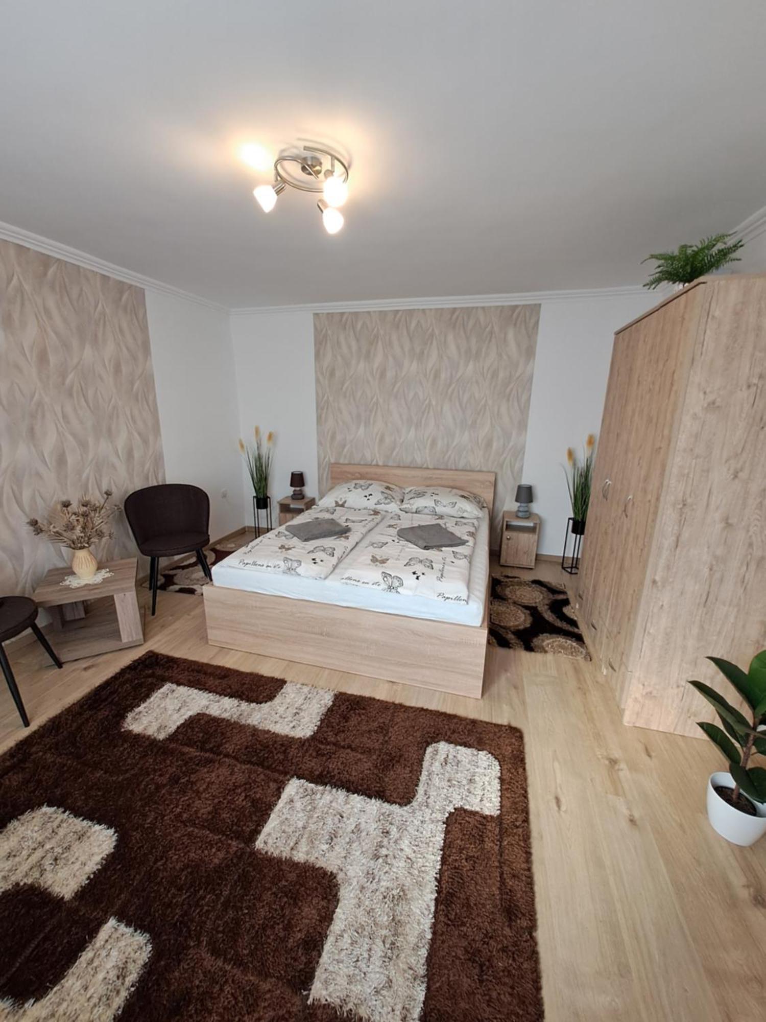 Katarina Apartman Hajduszoboszlo Exterior photo